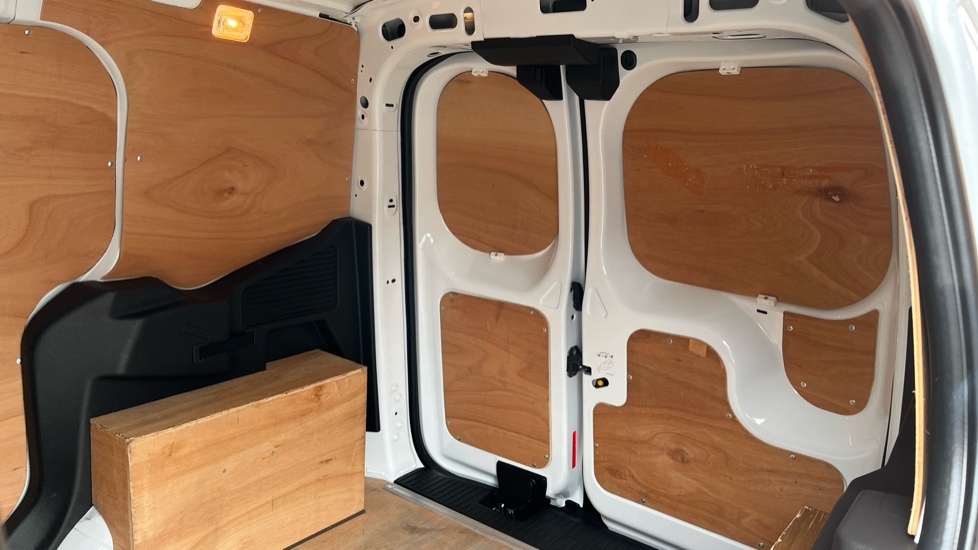 Ford Transit Courier Petrol 1.0 EcoBoost Leader Van [6 Speed] - Image 14