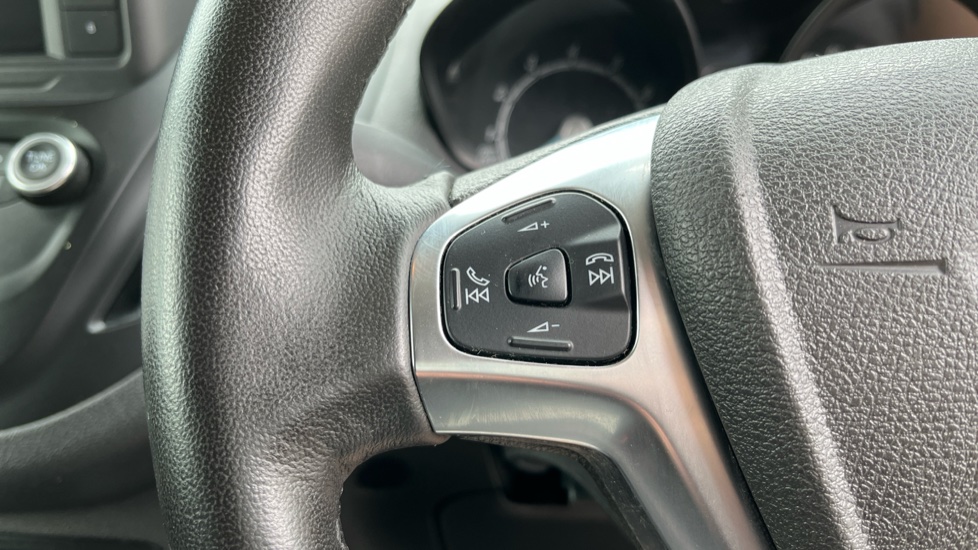 Ford Transit Courier Petrol 1.0 EcoBoost Leader Van [6 Speed] - Image 35
