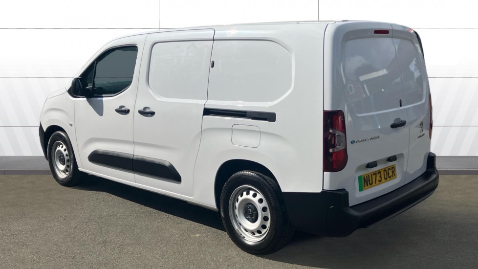 Peugeot Partner E-Long 750 100kW 50kWh Professional Premium + Van Auto - Image 2