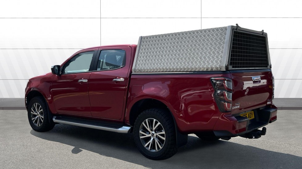 Isuzu D-Max Diesel 1.9 DL40 Double Cab 4x4 Auto - Image 2