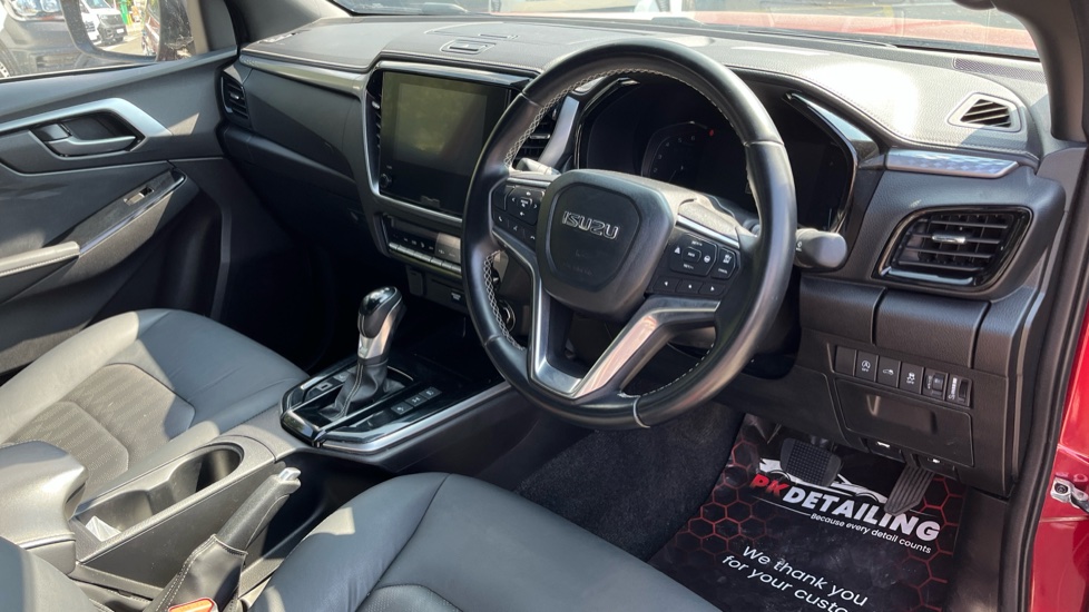 Isuzu D-Max Diesel 1.9 DL40 Double Cab 4x4 Auto - Image 16