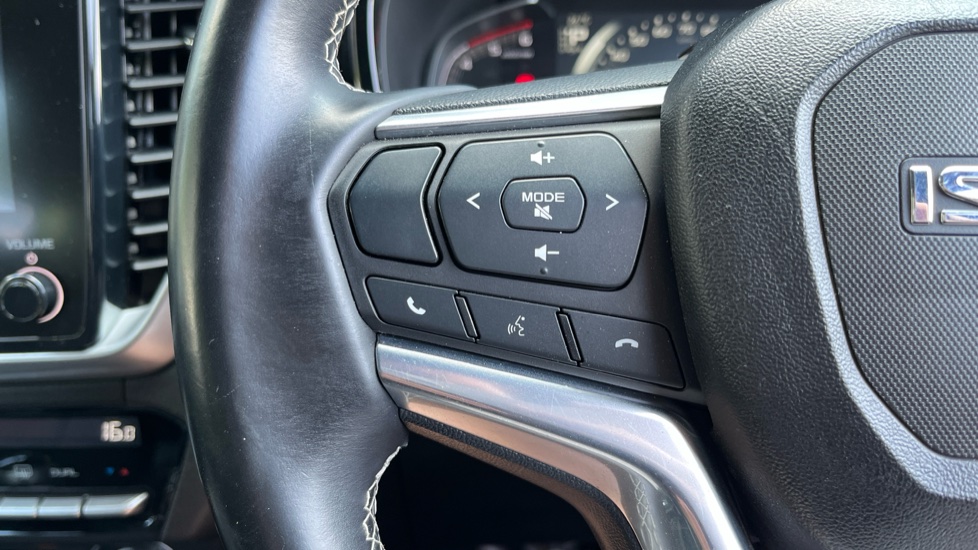 Isuzu D-Max Diesel 1.9 DL40 Double Cab 4x4 Auto - Image 37