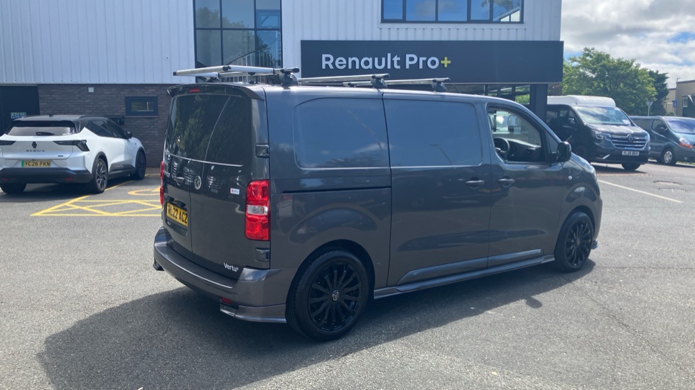 Vauxhall Vivaro L1 Diesel 2700 1.5d 120PS Sportive H1 Van - Image 10