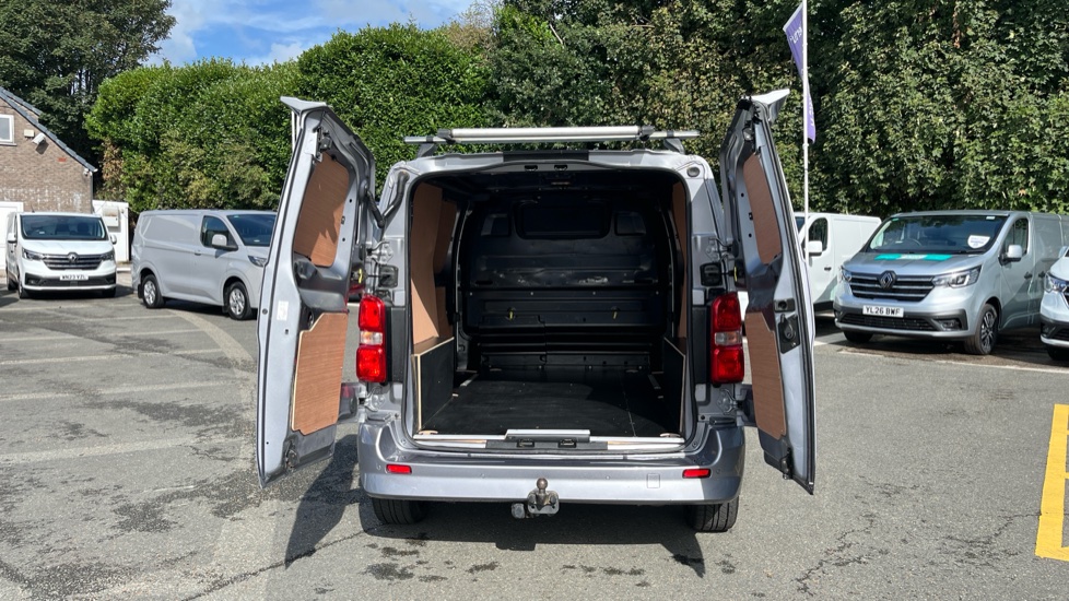 Vauxhall Vivaro L1 Diesel 3100 2.0d 180PS GS H1 Van Auto - Image 3