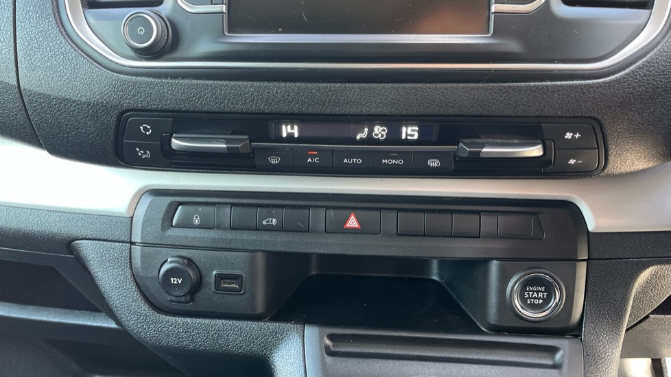 Vauxhall Vivaro L1 Diesel 3100 2.0d 180PS GS H1 Van Auto - Image 31