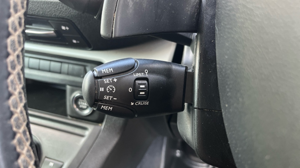 Vauxhall Vivaro L1 Diesel 3100 2.0d 180PS GS H1 Van Auto - Image 42