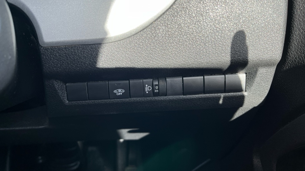 Vauxhall Vivaro L1 Diesel 3100 2.0d 180PS GS H1 Van Auto - Image 44