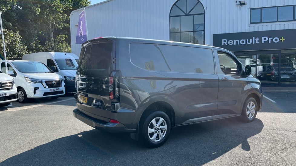 Ford Transit Custom 300 L1 Diesel Fwd 2.0 EcoBlue 136ps H1 Van Limited - Image 10