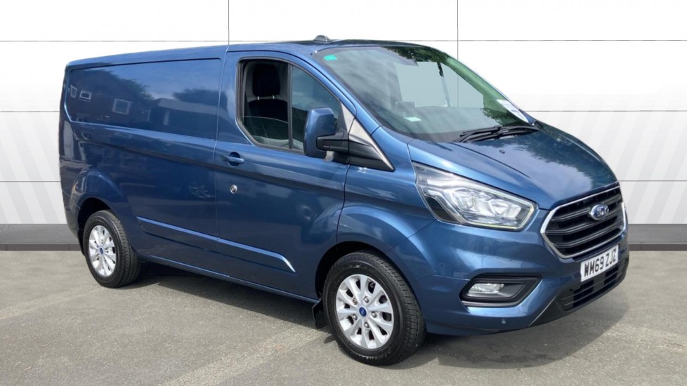 Ford Transit Custom 300 L1 Diesel Fwd 2.0 EcoBlue 130ps Low Roof Limited Van - Image 1