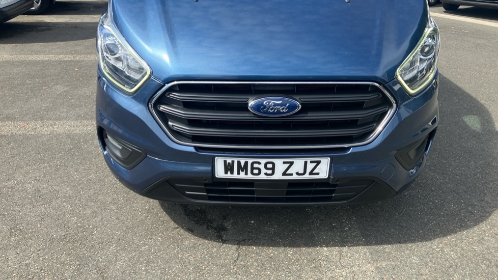 Ford Transit Custom 300 L1 Diesel Fwd 2.0 EcoBlue 130ps Low Roof Limited Van - Image 45