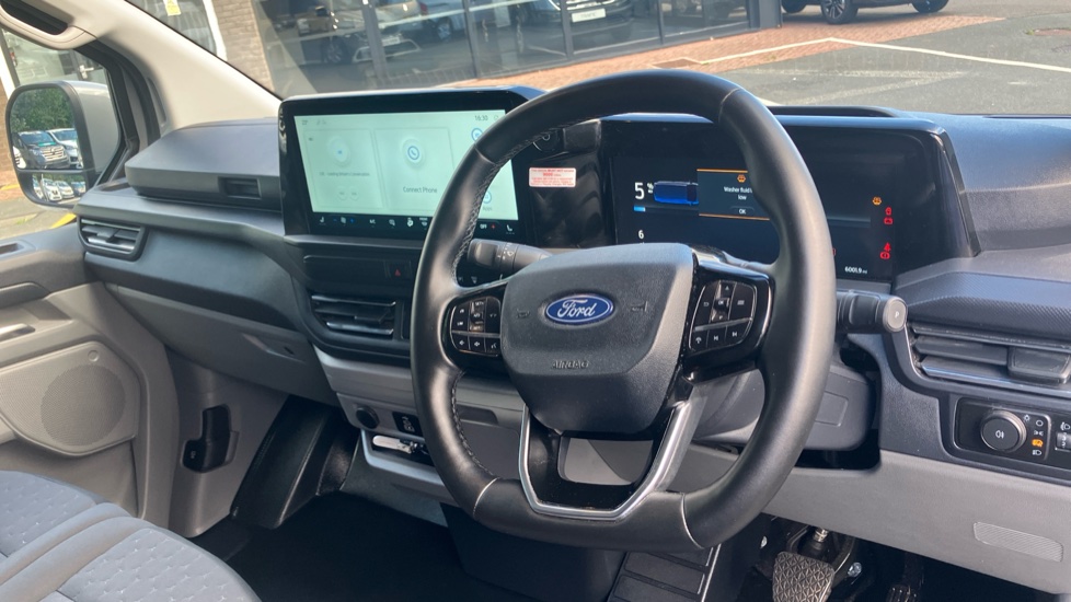 Ford Transit Custom E-320 L1 Rwd 100kW 65kWh H1 Van Limited Auto - Image 16