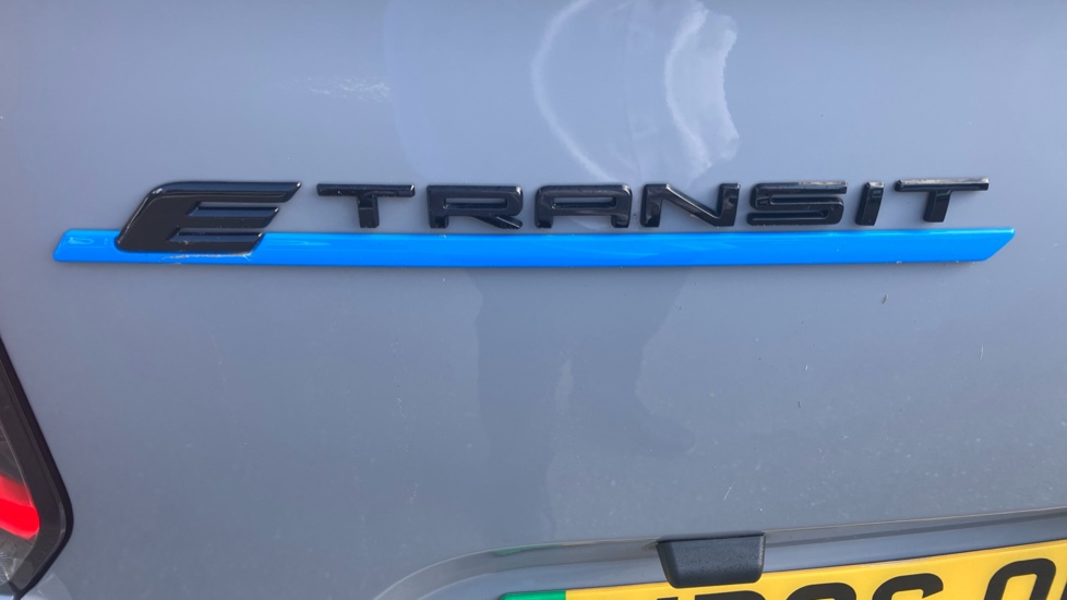 Ford Transit Custom E-320 L1 Rwd 100kW 65kWh H1 Van Limited Auto - Image 33