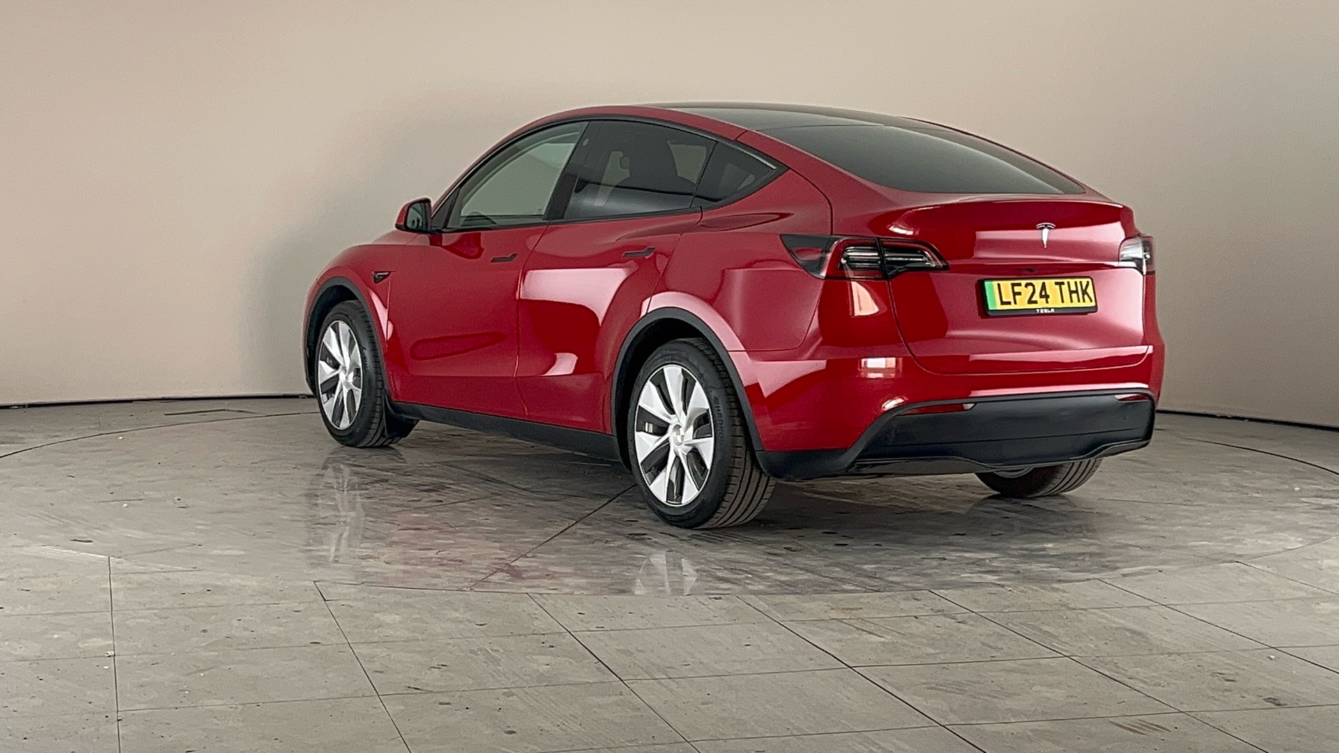 Tesla Model Y RWD 5dr Auto