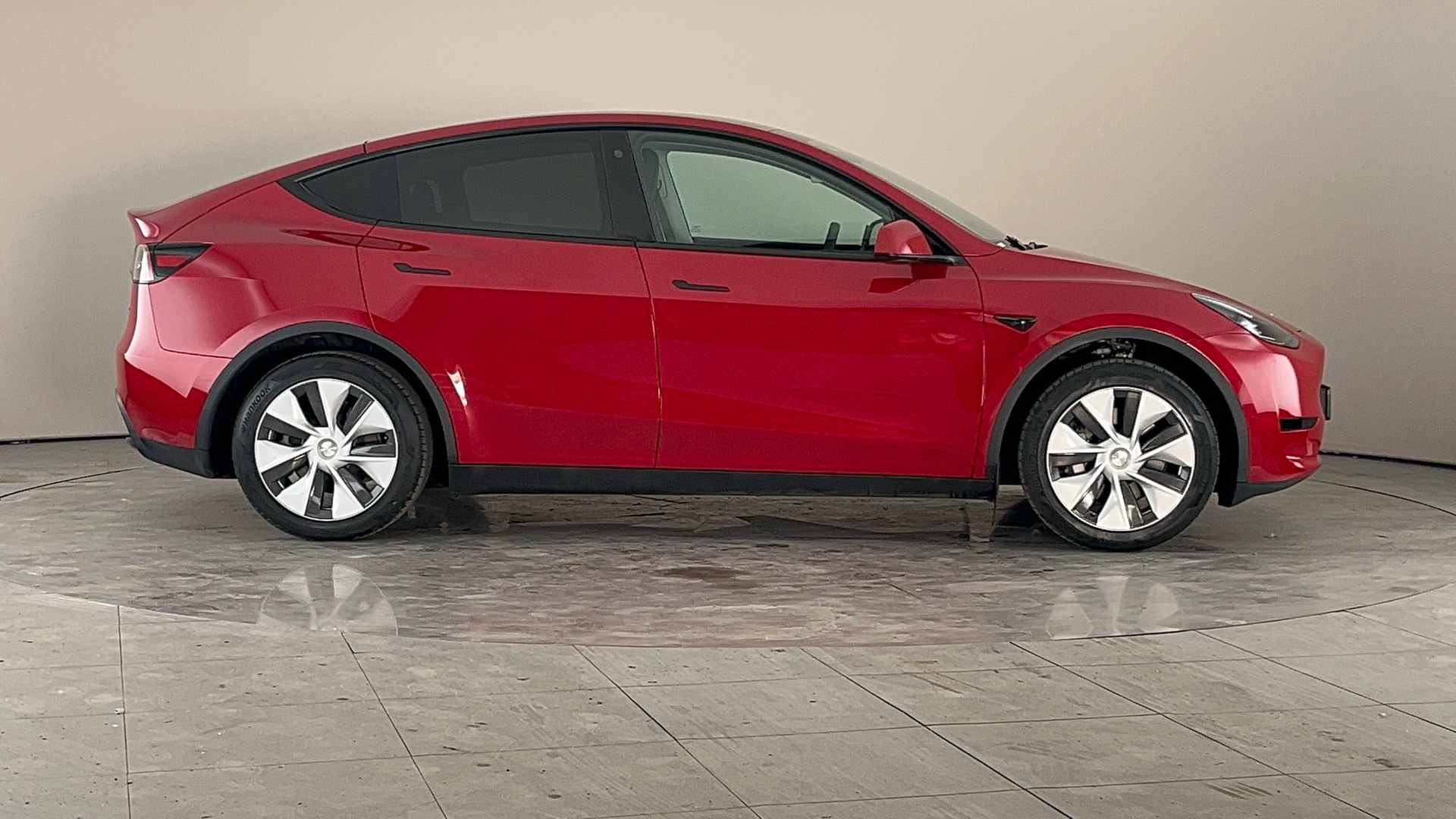 Tesla Model Y RWD 5dr Auto