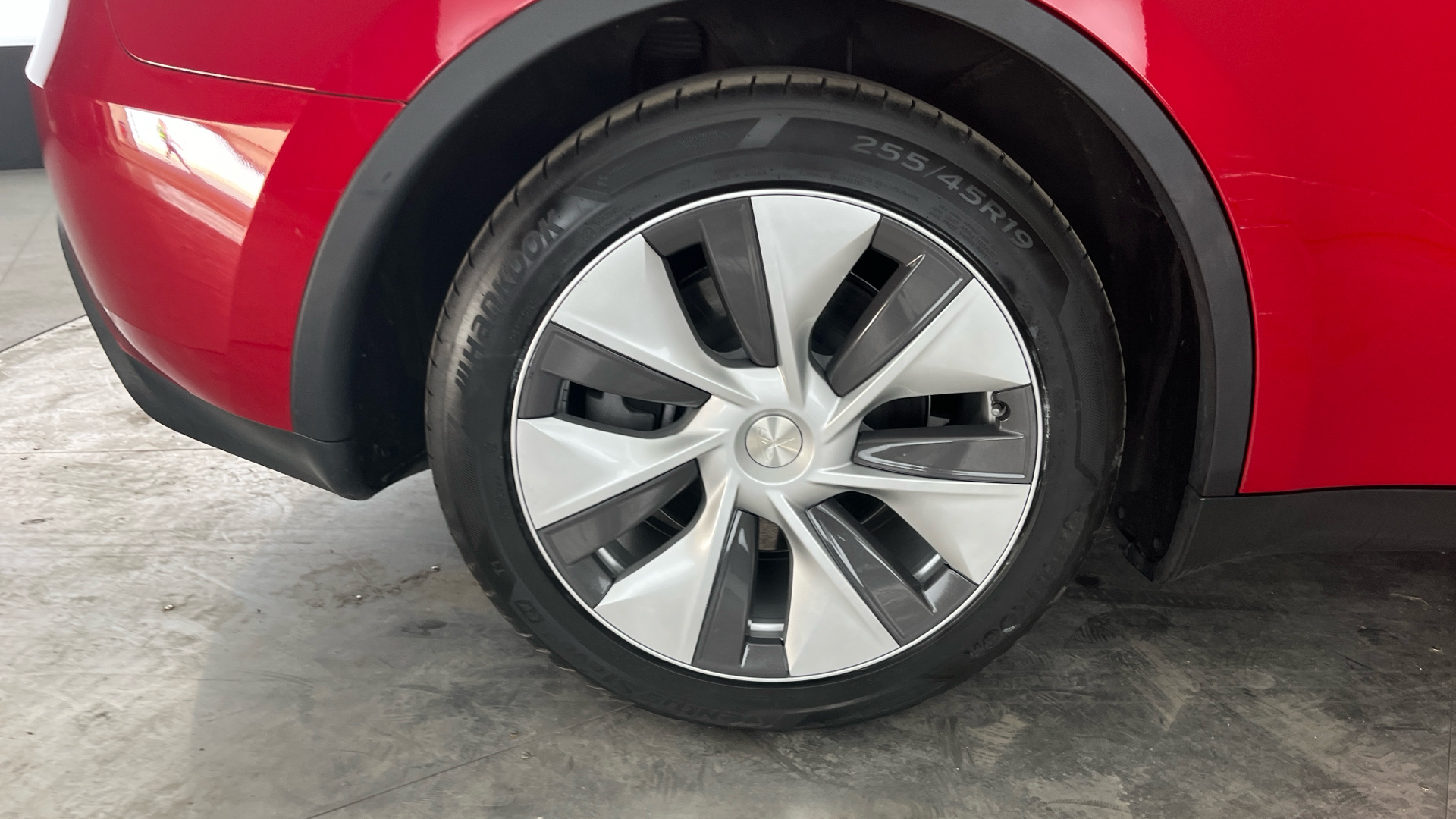 Tesla Model Y RWD 5dr Auto