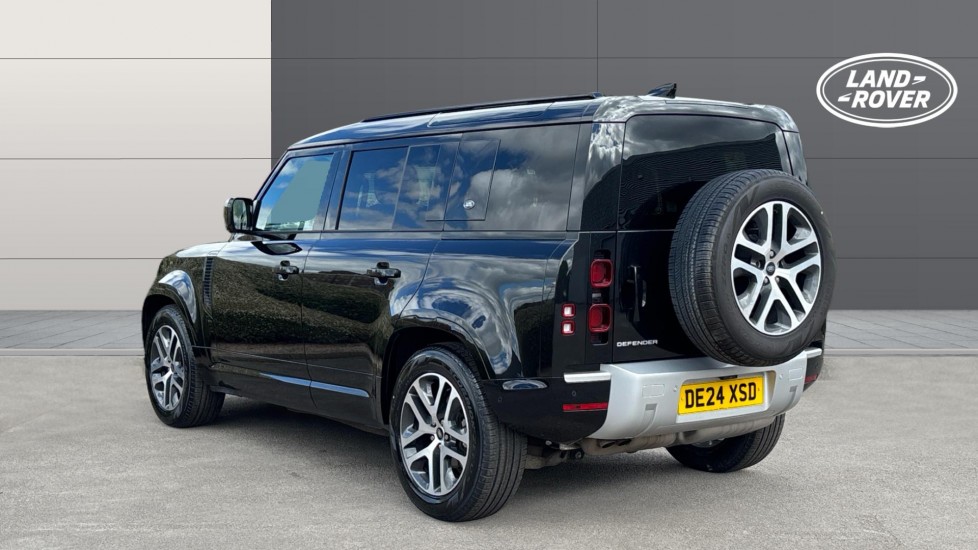 Land Rover Defender 3.0 D250 XS Edition 110 5dr Auto Diesel Estate - Image 2