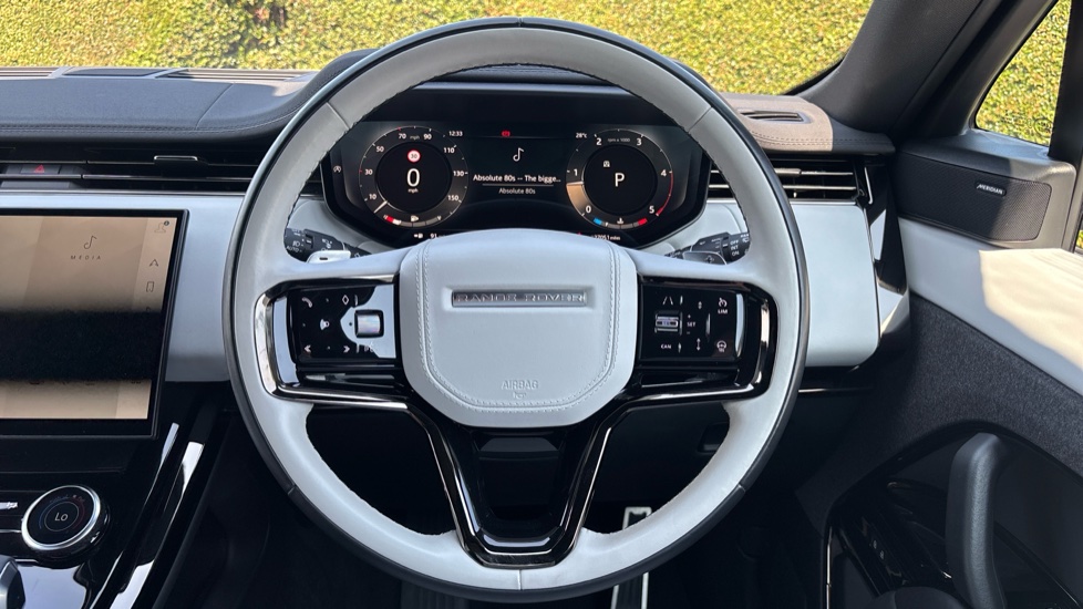 Land Rover Range Rover Sport 3.0 D300 Dynamic SE 5dr Auto Diesel Estate - Image 15