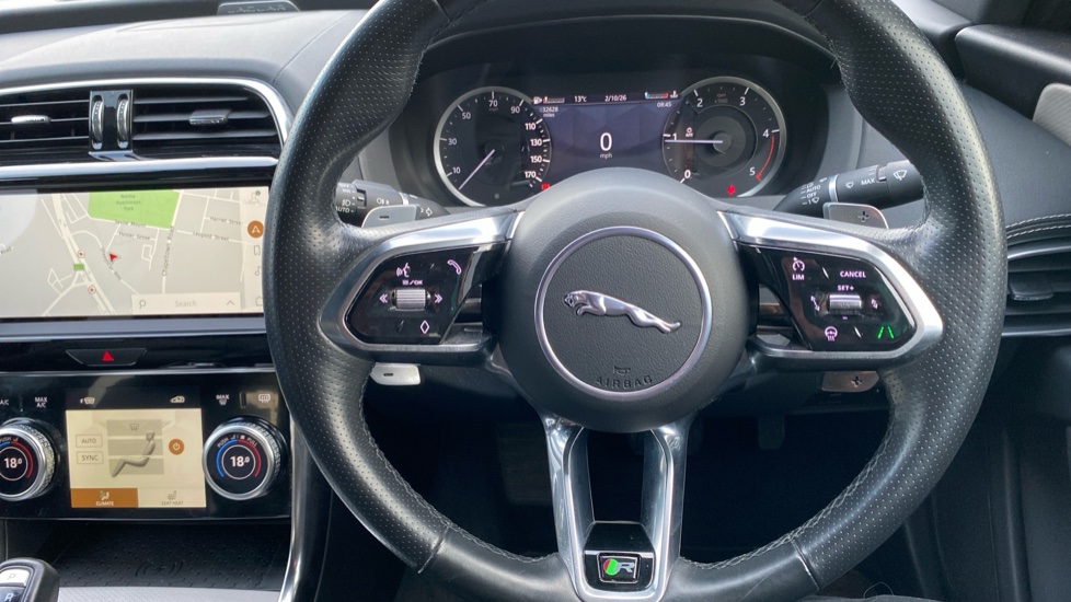 Jaguar XE 2.0 D200 R-Dynamic SE 4dr Auto Diesel Saloon - Image 15