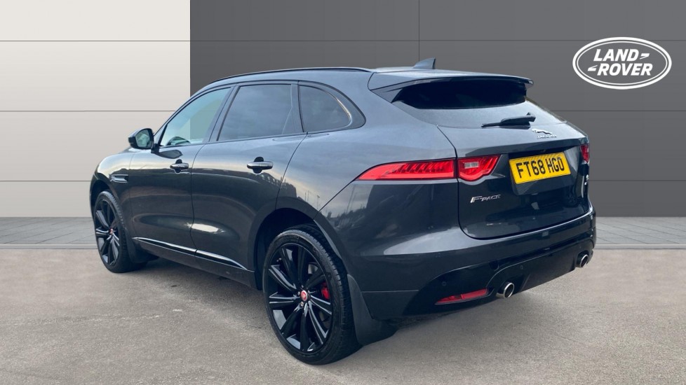 Jaguar F-Pace 3.0d V6 S 5dr Auto AWD Diesel Estate - Image 2