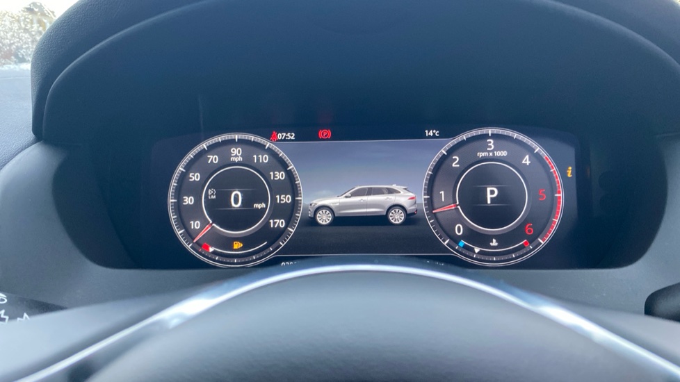 Jaguar F-Pace 3.0d V6 S 5dr Auto AWD Diesel Estate - Image 16