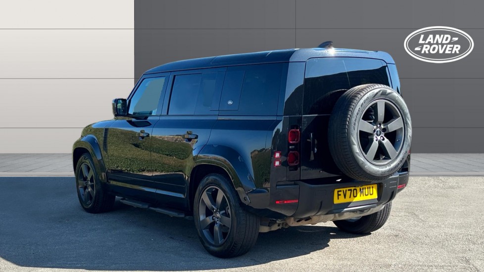 Land Rover Defender 2.0 D240 SE 110 5dr Auto [7 Seat] Diesel Estate - Image 2