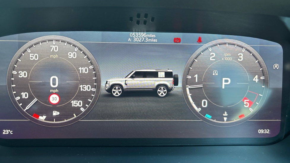 Land Rover Defender 2.0 D240 SE 110 5dr Auto [7 Seat] Diesel Estate - Image 16