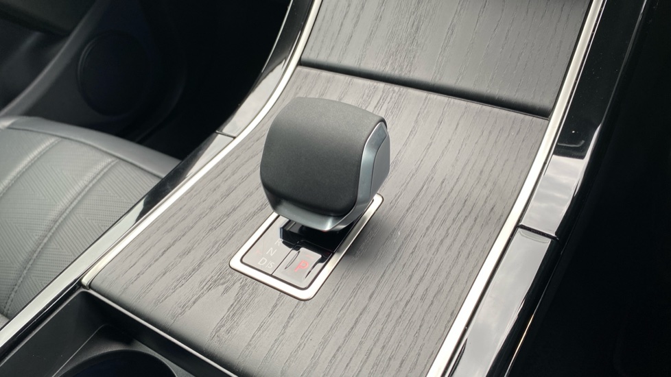 Land Rover Range Rover Evoque 2.0 D200 Autobiography 5dr Auto [Revised] Diesel Hatchback - Image 13