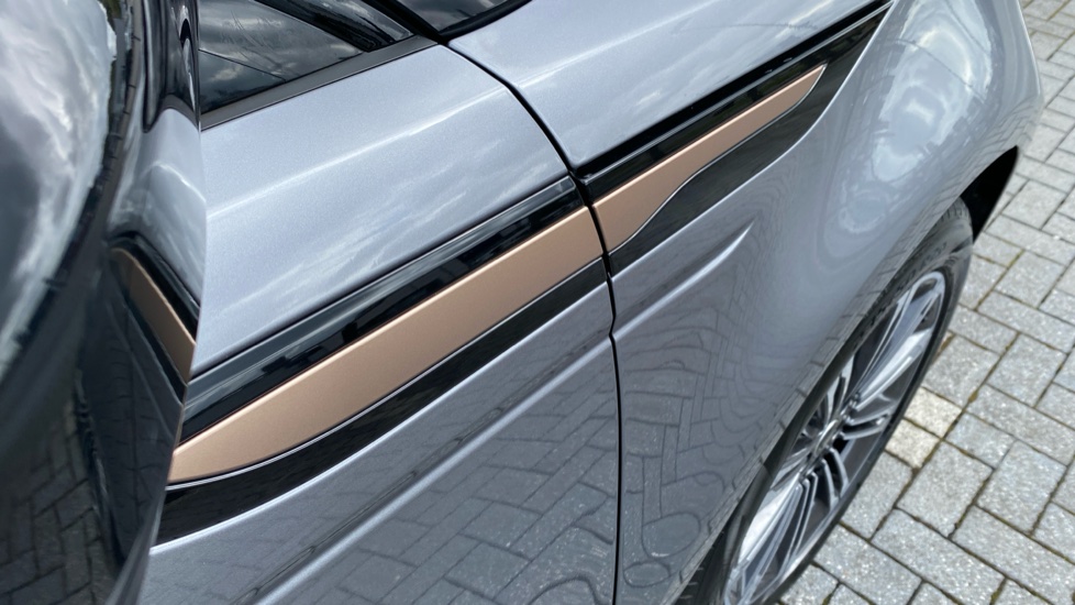 Land Rover Range Rover Evoque 2.0 D200 Autobiography 5dr Auto [Revised] Diesel Hatchback - Image 24