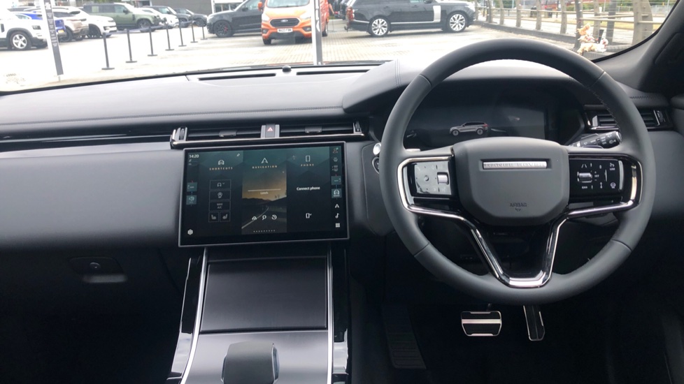 Land Rover Range Rover Velar 2.0 D200 MHEV Dynamic SE 5dr Auto Diesel Estate - Image 9