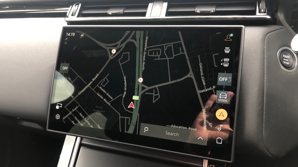 Land Rover Range Rover Velar 2.0 D200 MHEV Dynamic SE 5dr Auto Diesel Estate - Image 11