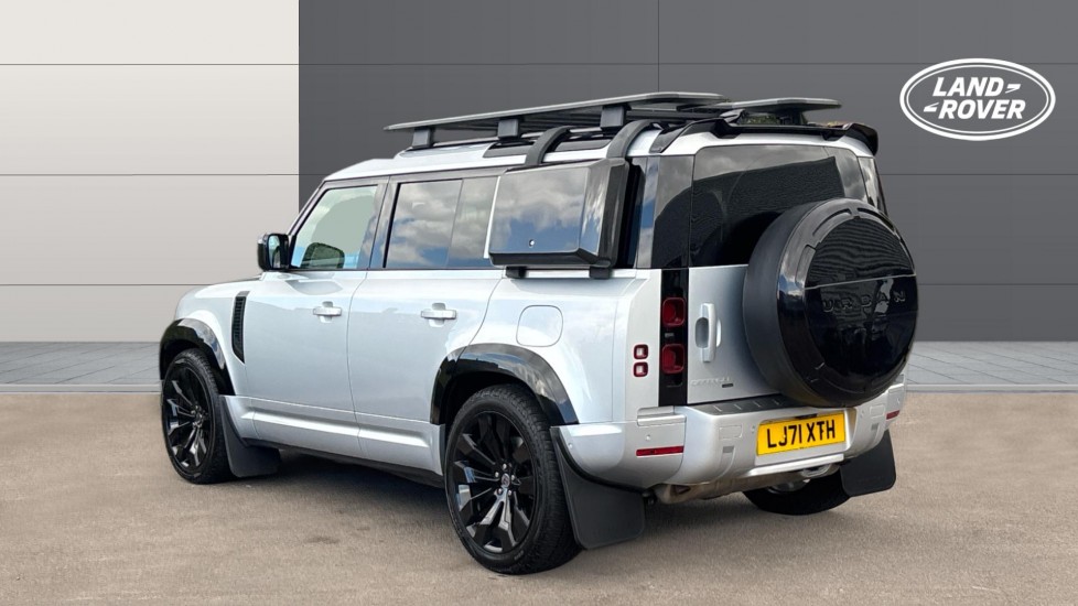 Land Rover Defender 2.0 P400e XS Edition 110 5dr Auto Estate - Image 2