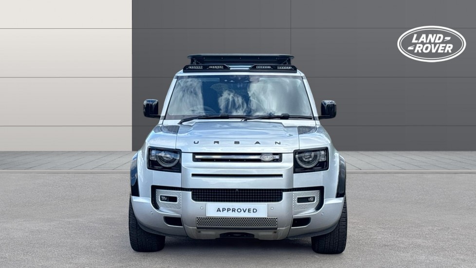 Land Rover Defender 2.0 P400e XS Edition 110 5dr Auto Estate - Image 7