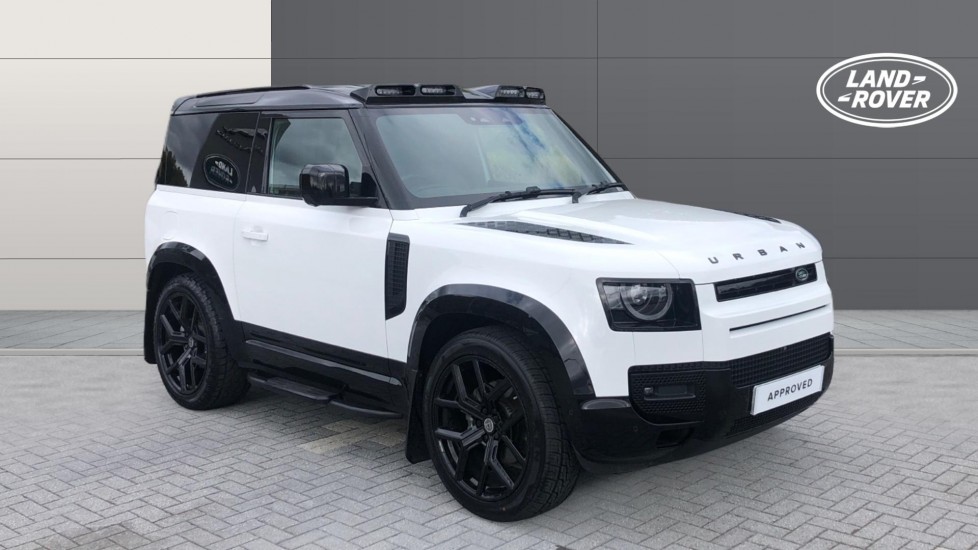 Land Rover Defender 90 Diesel 3.0 D250 Hard Top HSE Auto - Image 1