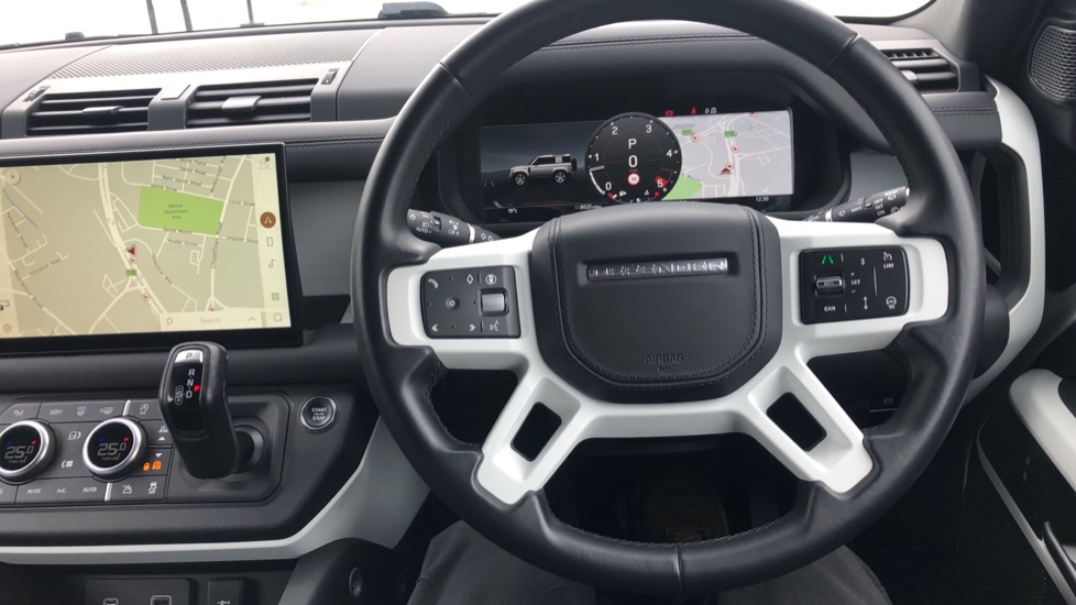 Land Rover Defender 90 Diesel 3.0 D250 Hard Top HSE Auto - Image 15