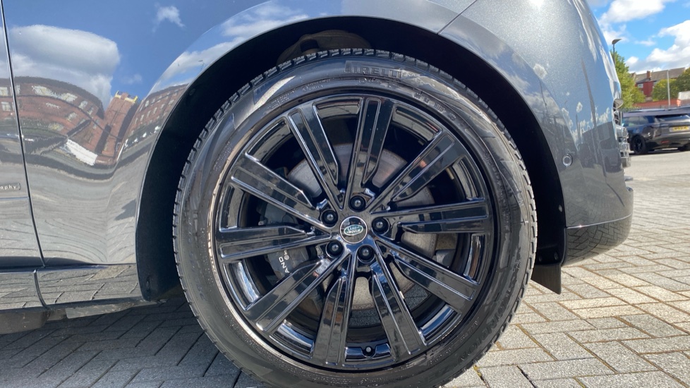 Land Rover Range Rover 3.0 P460e Autobiography 4dr Auto Estate - Image 8