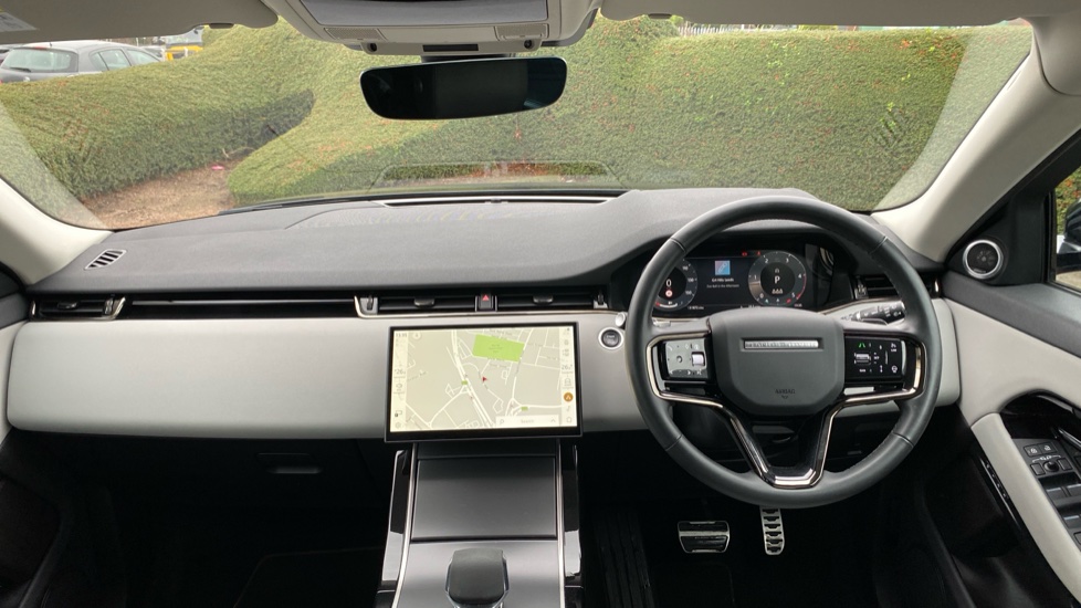 Land Rover Range Rover Evoque 2.0 D200 Dynamic SE 5dr Auto Diesel Hatchback - Image 9