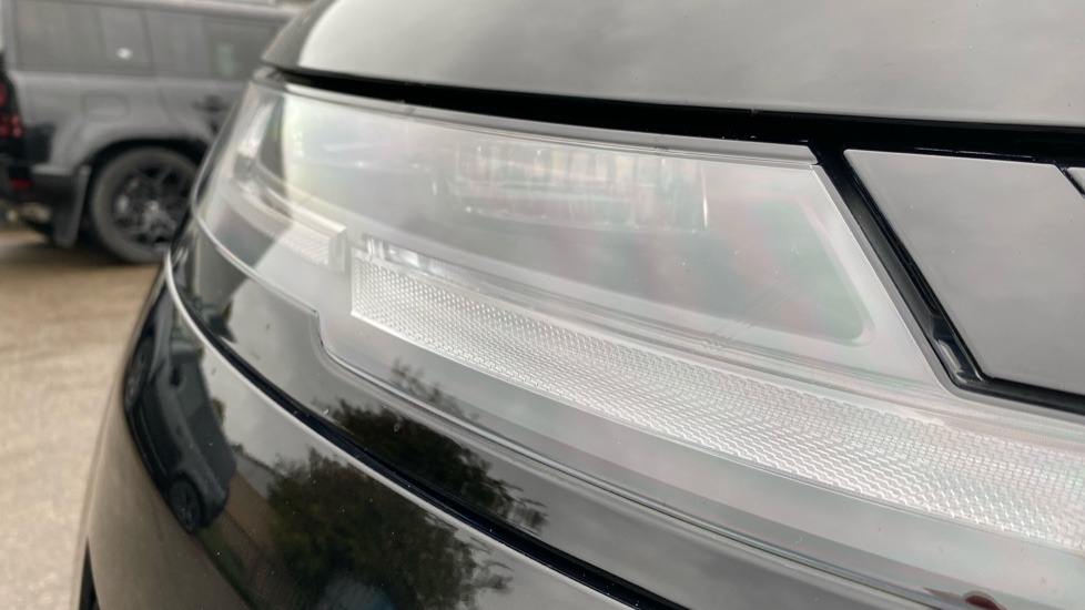 Land Rover Range Rover Evoque 2.0 D200 Dynamic SE 5dr Auto Diesel Hatchback - Image 17