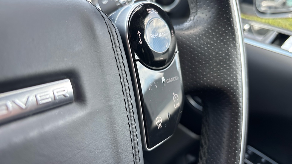 Land Rover Range Rover Sport 3.0 SDV6 Autobiography Dynamic 5dr Auto [7 Seat] Diesel Estate - Image 37
