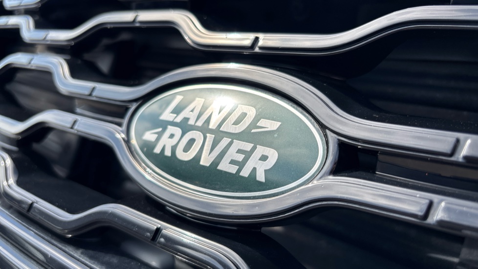 Land Rover Range Rover Sport 3.0 SDV6 Autobiography Dynamic 5dr Auto [7 Seat] Diesel Estate - Image 40