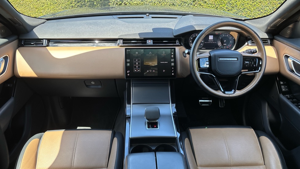 Land Rover Range Rover Velar 3.0 P400 MHEV Dynamic HSE 5dr Auto Petrol Estate - Image 9