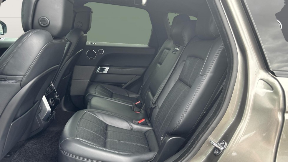 Land Rover Range Rover Sport 3.0 SDV6 Autobiography Dynamic 5dr Auto Diesel Estate - Image 4