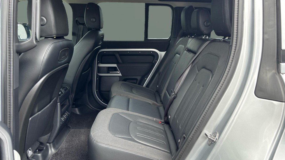 Land Rover Defender 2.0 D240 First Edition 110 5dr Auto Diesel Estate - Image 4