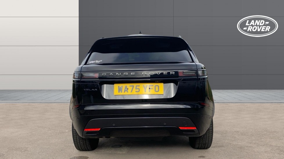 Land Rover Range Rover Velar 2.0 D200 MHEV Dynamic SE 5dr Auto Diesel Estate - Image 6