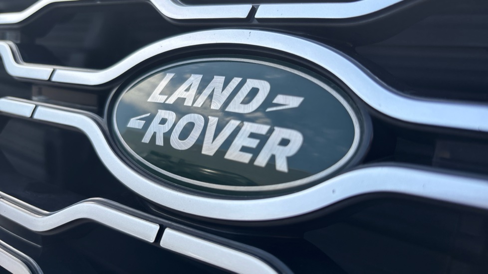 Land Rover Range Rover 4.4 SDV8 Vogue SE 4dr Auto Diesel Estate - Image 36