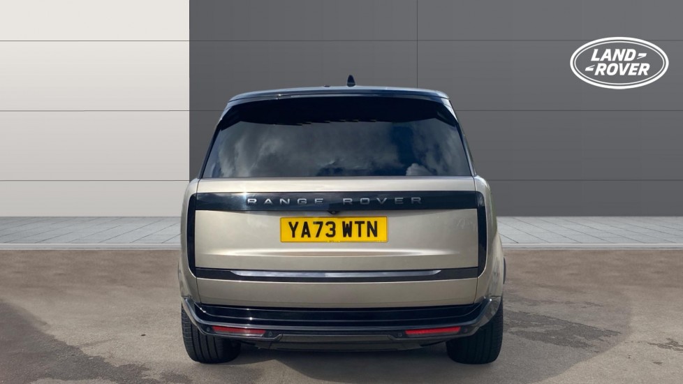 Land Rover Range Rover 3.0 P550e Autobiography 4dr Auto Estate - Image 6