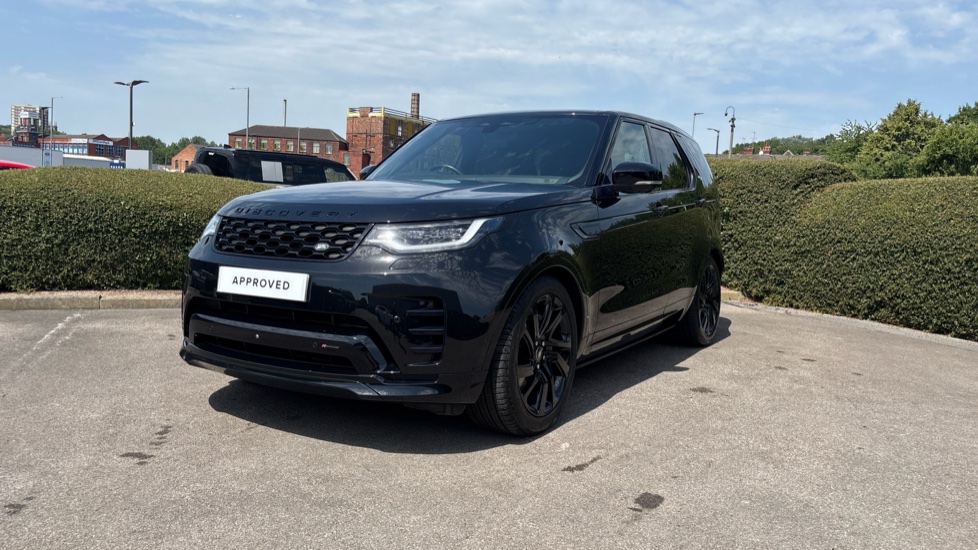Land Rover Discovery 3.0 D300 R-Dynamic SE 5dr Auto Diesel Station Wagon - Image 52