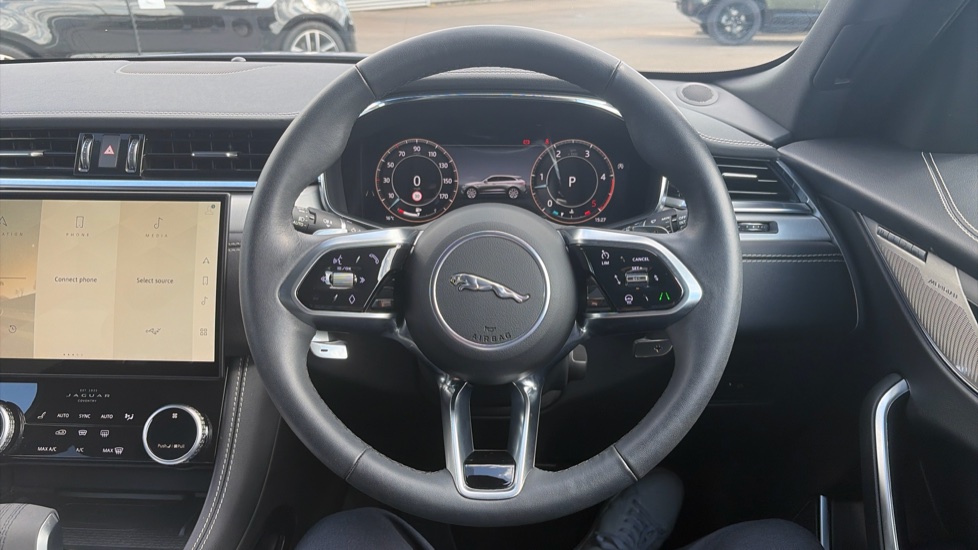 Jaguar F-Pace 3.0 D300 R-Dynamic SE Black 5dr Auto AWD Diesel Estate - Image 15