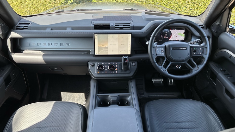 Land Rover Defender 4.4 P635 Octa 110 5dr Auto Petrol Estate - Image 9