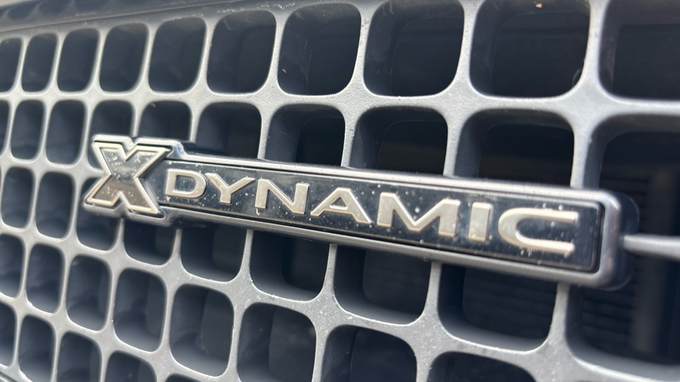 Land Rover Defender 110 Diesel 3.0 D300 Hard Top X-Dynamic HSE Auto [3 Seat] - Image 46