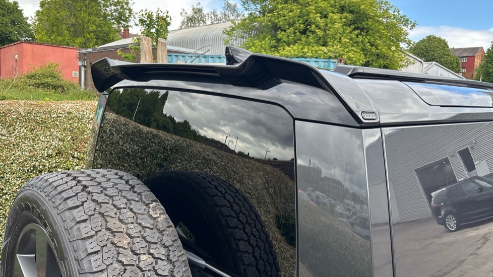 Land Rover Defender 110 Diesel 3.0 D300 Hard Top X-Dynamic HSE Auto [3 Seat] - Image 50